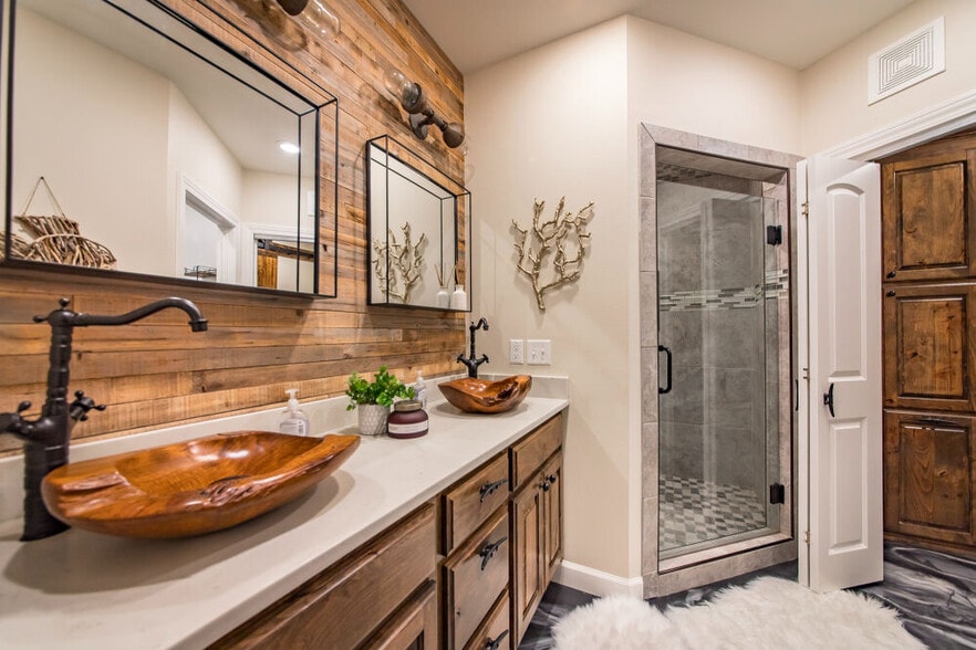 More Photos Of 7910 Edgemont Rd, Greers Ferry Apartments For Sale