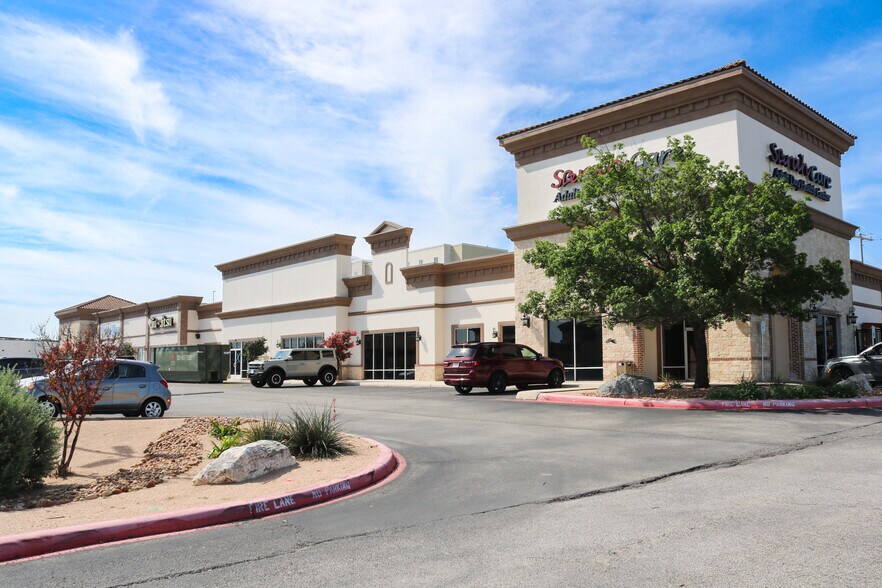 More Photos Of 21044 N US-281 Hwy, San Antonio Unknown For Lease