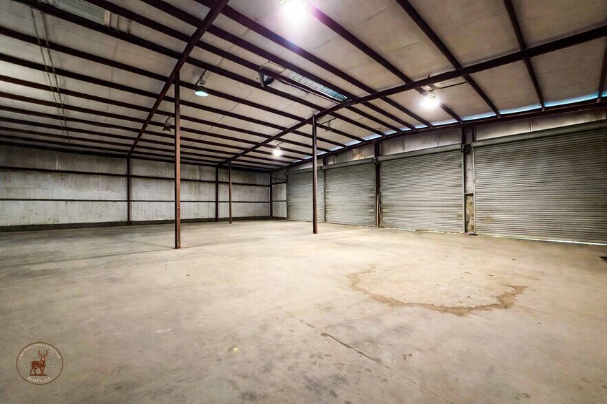More Photos Of 682 FM 2021, Lufkin Warehouse For Sale