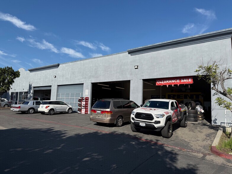 More Photos Of 940-1000 N Harbor Blvd, Santa Ana Unknown For Lease