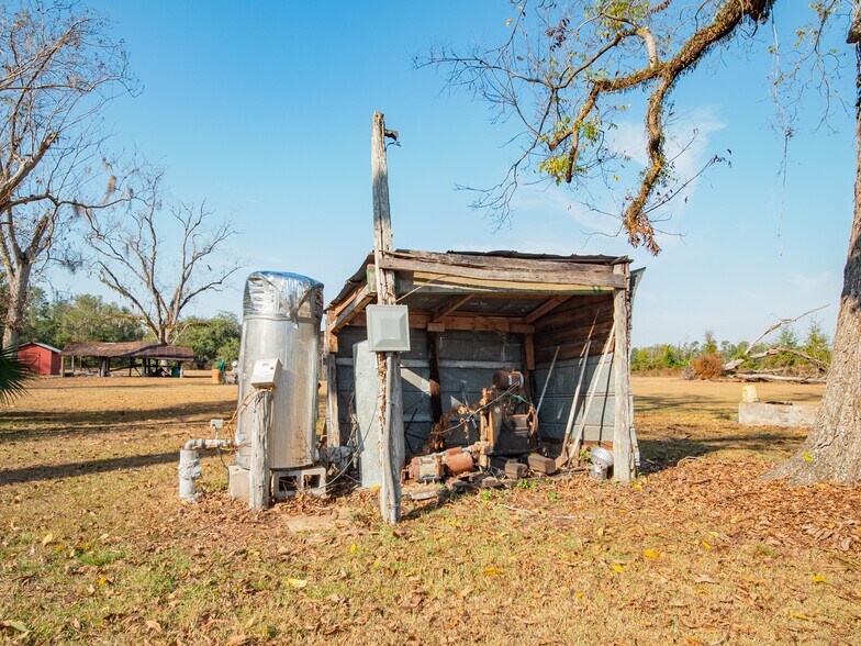 More Photos Of 7091 River Rd, Live Oak Land For Sale