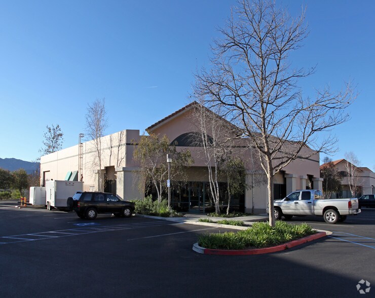 More Photos Of 3275-3281 Grande Vista Dr, Newbury Park Manufacturing For Sale