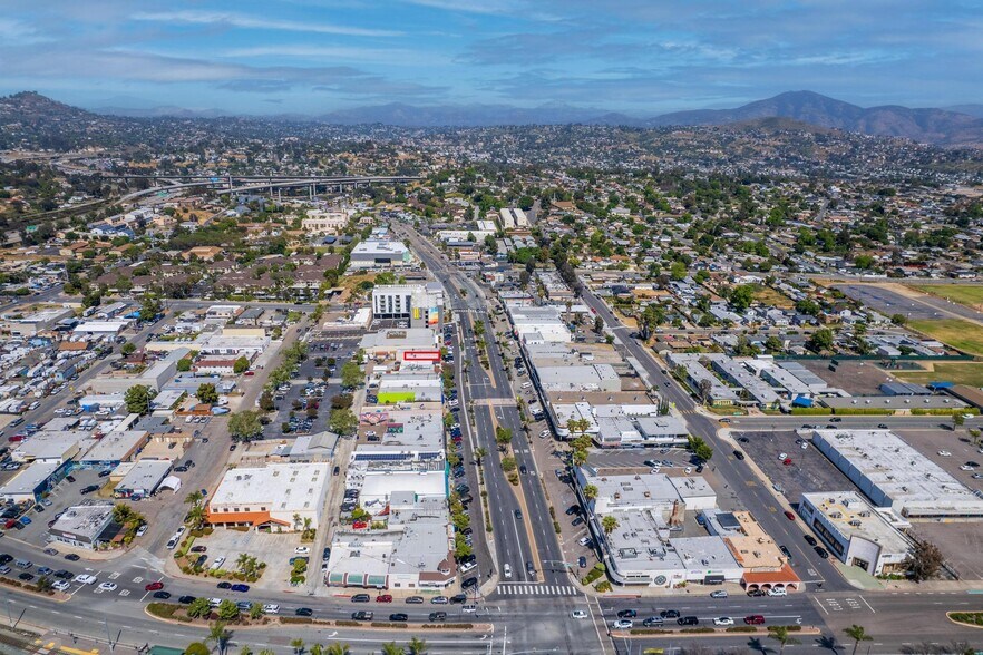 More Photos Of 7918 Broadway, Lemon Grove Storefront For Sale