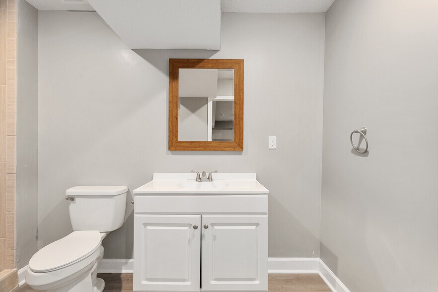 More Photos Of 601 Hillcrest St, Pleasant Hill Apartments For Sale