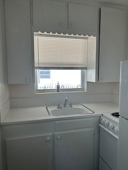 More Photos Of , Saint Petersburg Multifamily For Sale
