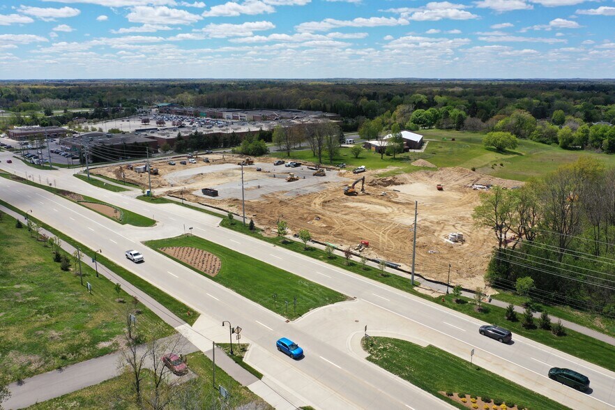 More Photos Of 4790 Baldwin Rd, Orion Township Fast Food For Sale