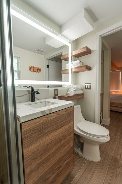 More Photos Of 2502 Tamarind Dr, Hutchinson Island Hotel For Sale