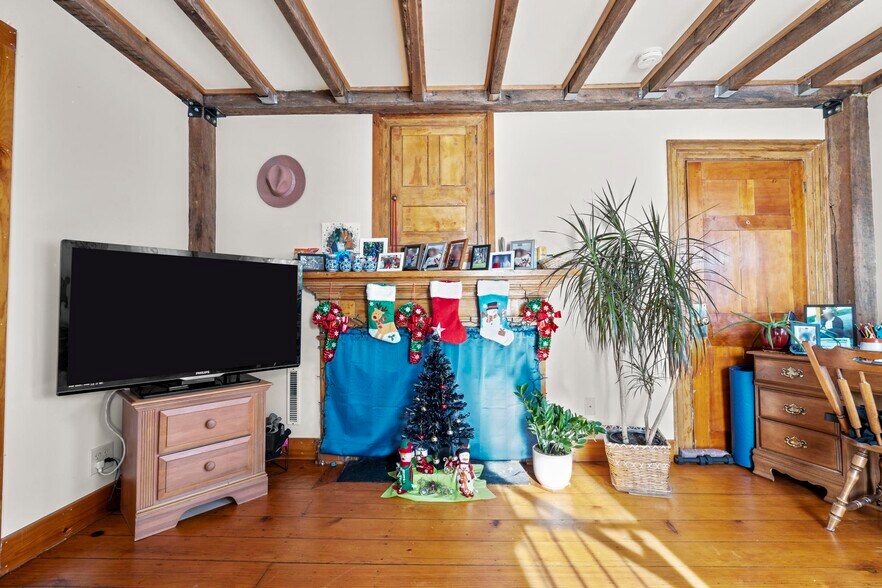 More Photos Of , Deep River Unknown For Sale