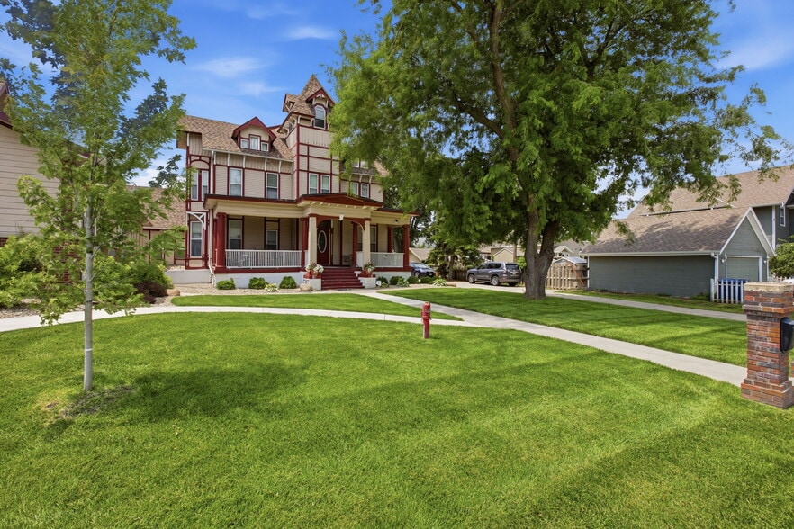 More Photos Of 915 N H St, Fremont Assisted Living For Sale