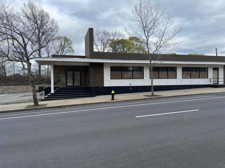 More Photos Of 301-311 Columbia Rd, Dorchester Specialty For Sale
