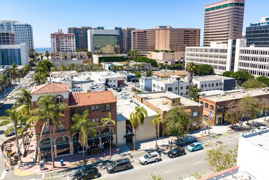 More Photos Of 434 E Broadway, Long Beach Loft Creative Space For Sale