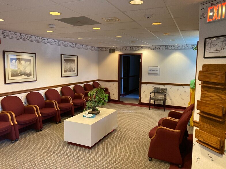 More Photos Of 700 Coventry Dr, Phillipsburg Medical For Sale