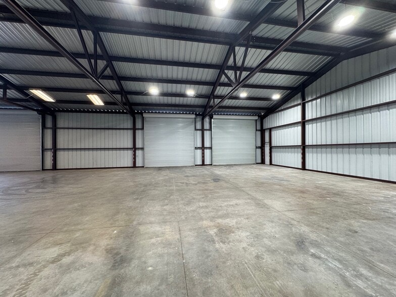 More Photos Of 2371 Artesia st, San Bernardino Warehouse For Sale