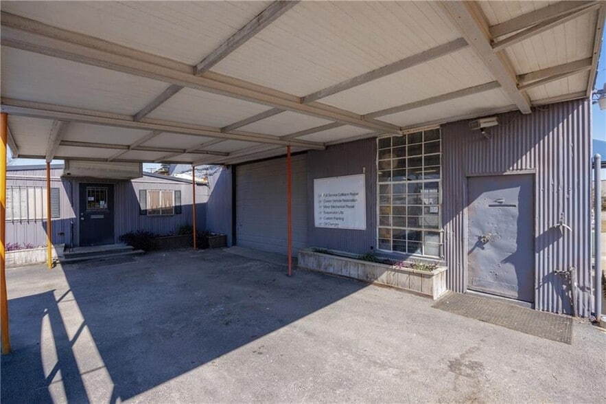 More Photos Of 610 N Port Ave, Corpus Christi Auto Dealership For Sale