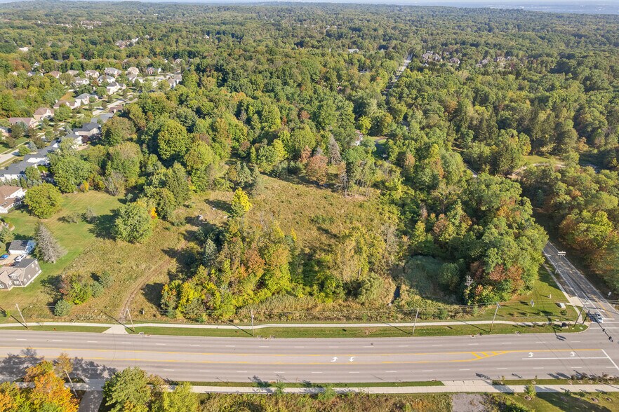 More Photos Of 1345 Royalton Rd, Broadview Heights Land For Lease