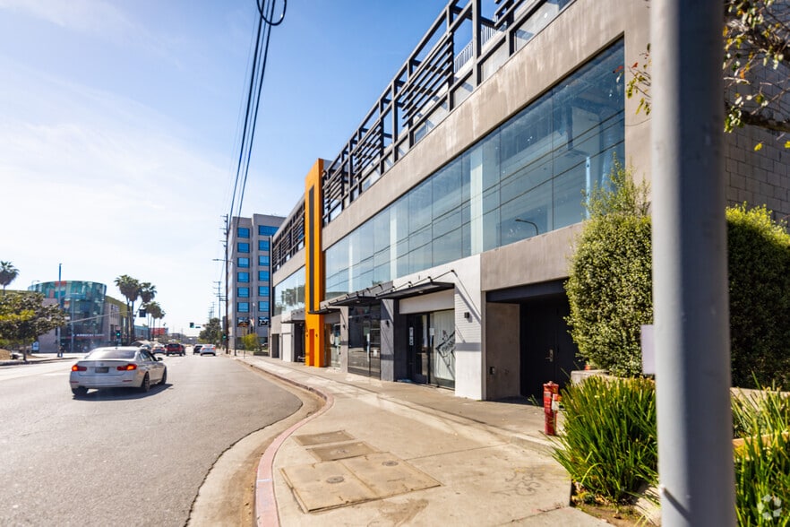 More Photos Of 11301 W Olympic Blvd, Los Angeles Unknown For Lease