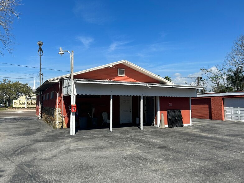 More Photos Of 5616 State Road 54, New Port Richey General Retail For Sale