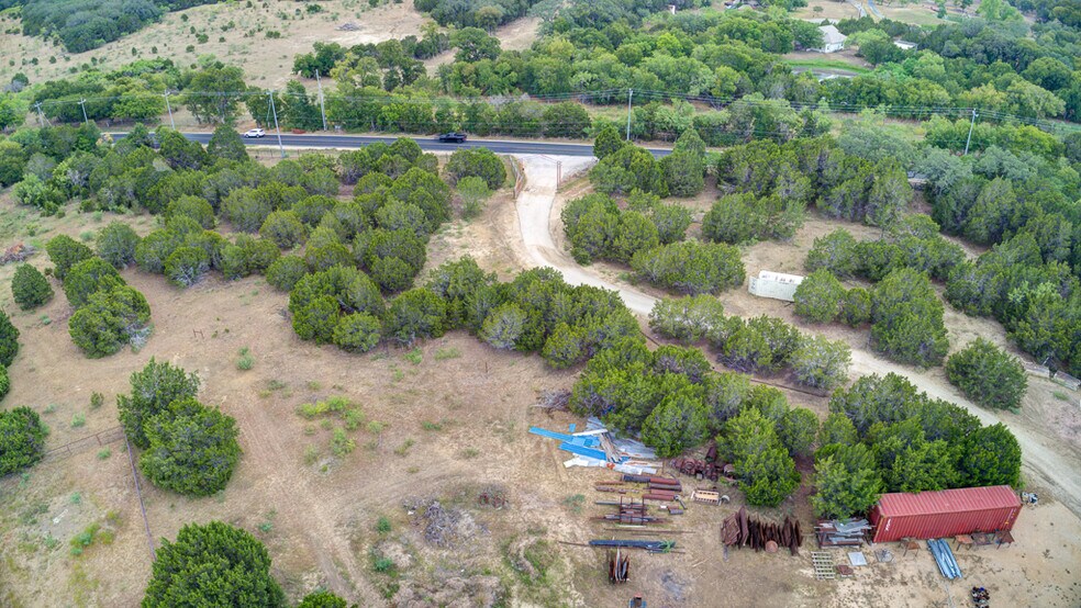 More Photos Of 9425 Schoenthal Rd, New Braunfels Warehouse For Sale