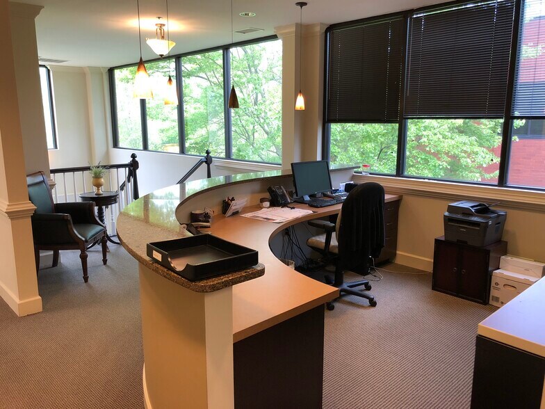 2385 Satellite Blvd, Duluth, GA 30096 Office For Sale