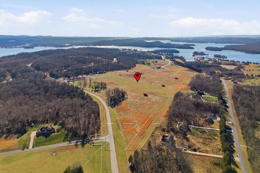 More Photos Of 1522 New Hope Rd, Rockwood Specialty For Sale