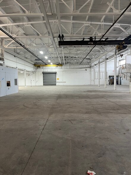 More Photos Of 1029 Lyell Ave, Rochester Warehouse For Lease