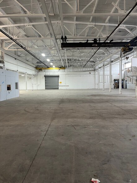 More Photos Of 1029 Lyell Ave, Rochester Warehouse For Lease