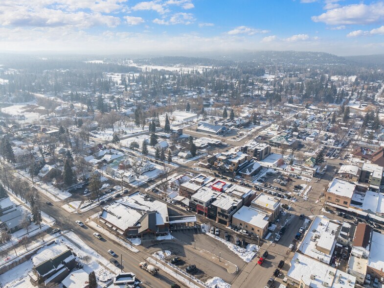 More Photos Of 325 Central Ave, Whitefish Storefront Retail Office For Sale