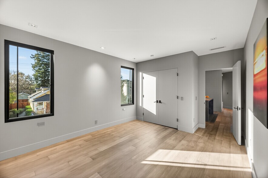 More Photos Of 585 Riverside Drive, Napa Multifamily For Sale