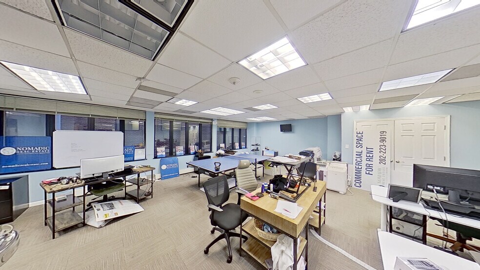 More Photos Of 727 15th St NW, Washington Office For Lease