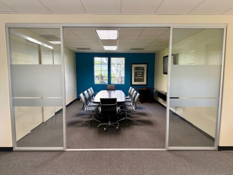More Photos Of 14101 Valleyheart Dr, Sherman Oaks Office For Lease