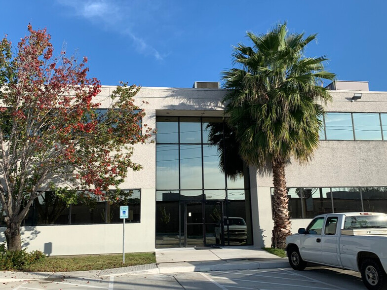 Primary Photo Of 3707 Westcenter Dr, Houston Office For Lease