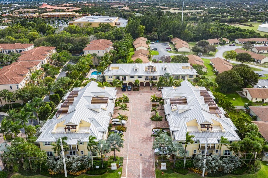 More Photos Of 3770 County Line Rd, Tequesta Apartments For Sale