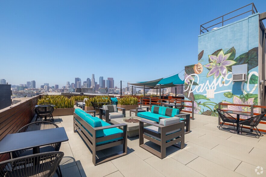 More Photos Of 899 Traction Ave, Los Angeles Apartments For Lease