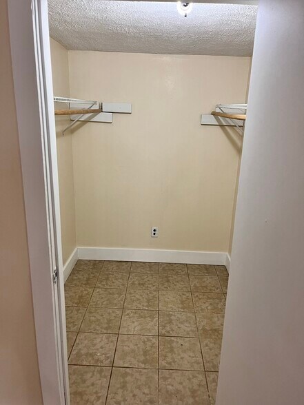 More Photos Of 3411 W Walnut St, Johnson City Apartments For Sale