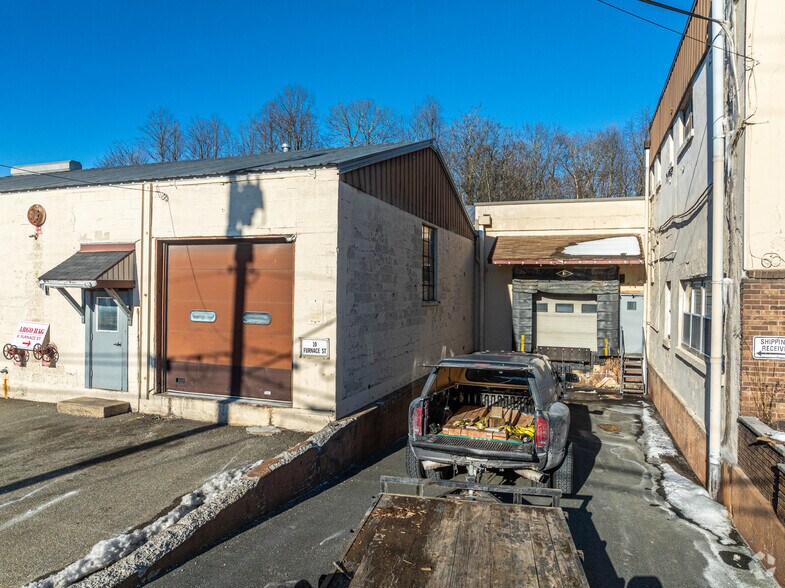 More Photos Of 10 Furnace St, Stanhope Manufacturing For Lease