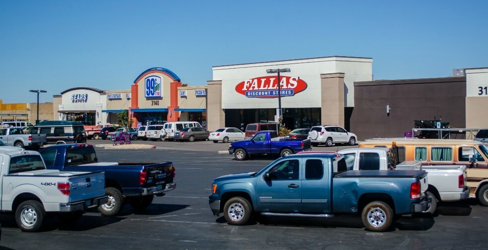 More Photos Of 3124-3150 N Stockton Hill Rd, Kingman Unknown For Lease