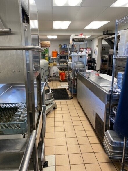 More Photos Of 10980 Dunnigan Rd, Emmett Restaurant For Sale