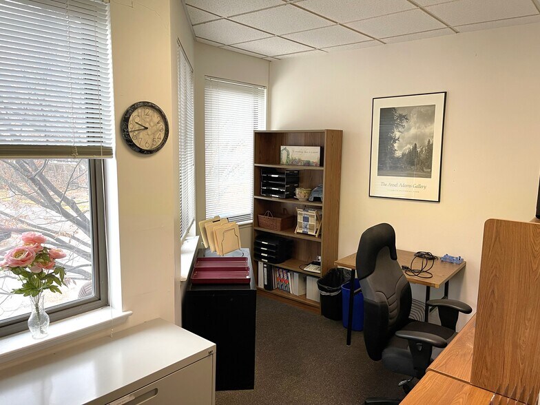 More Photos Of 3405-3407 Olandwood Ct, Olney Office For Sale