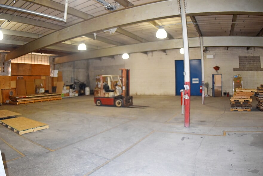 More Photos Of 176 New Jersey 50 Landing, Corbin City Warehouse For Sale