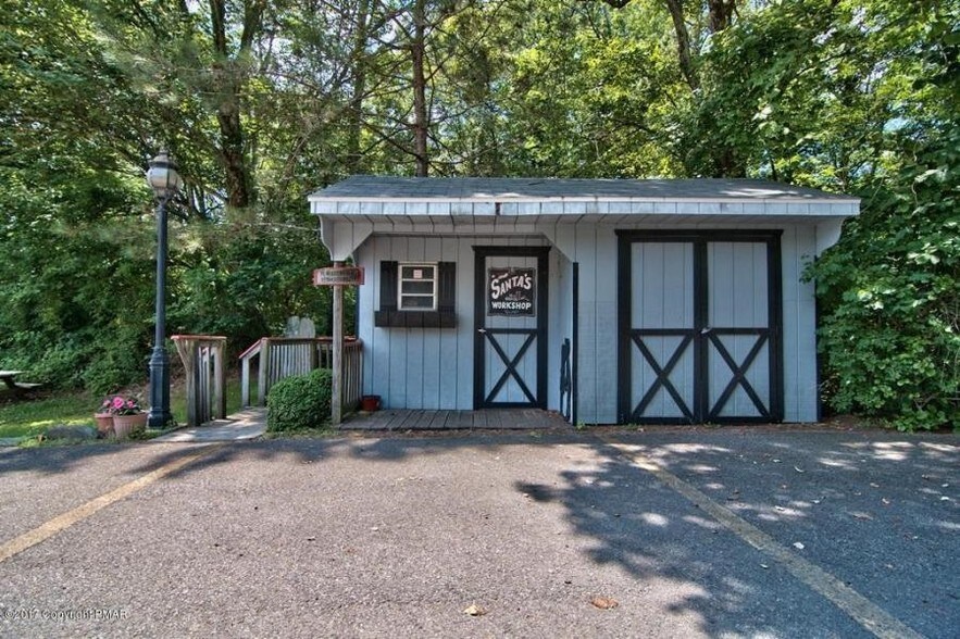 More Photos Of 2783-2785 Route 115, Effort Storefront For Lease