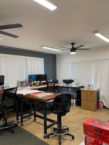 More Photos Of 1345 N Falkenburg Rd, Tampa Office For Sale
