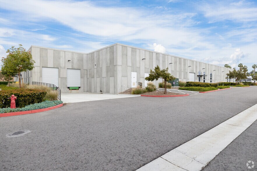 More Photos Of 5801 Van Allen Way, Carlsbad Warehouse For Lease