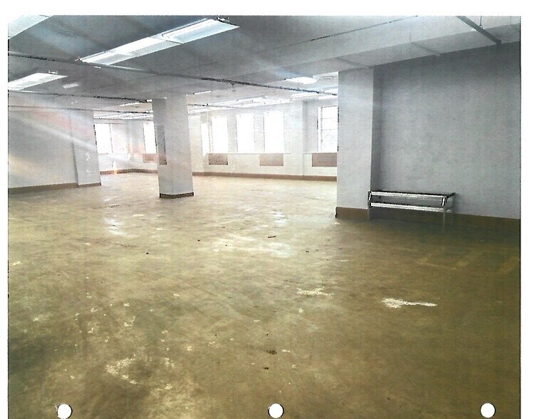 More Photos Of 11770 Berea Rd, Lakewood Office For Sale