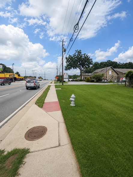 More Photos Of 6334 Buford Hwy, Norcross Office For Sale