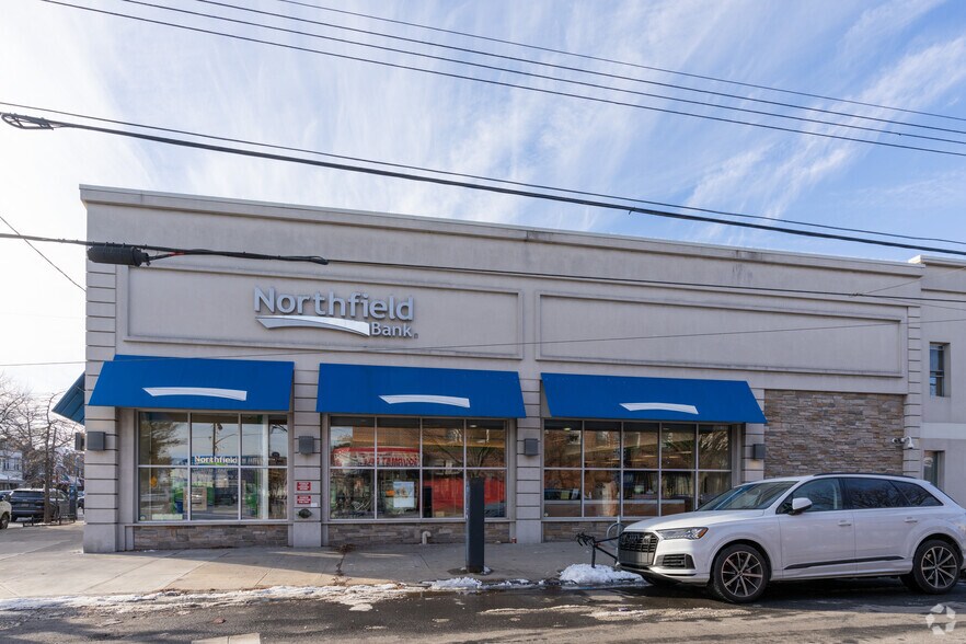 More Photos Of 247 Avenue U, Brooklyn Storefront For Sale