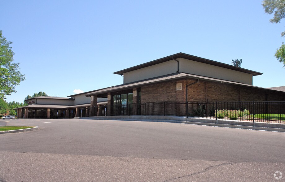 More Photos Of 2400 W 16th St, Greeley Freestanding For Lease