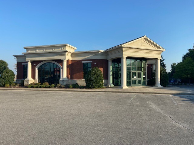 More Photos Of 7770 Us-72 Hwy, Madison Bank For Lease