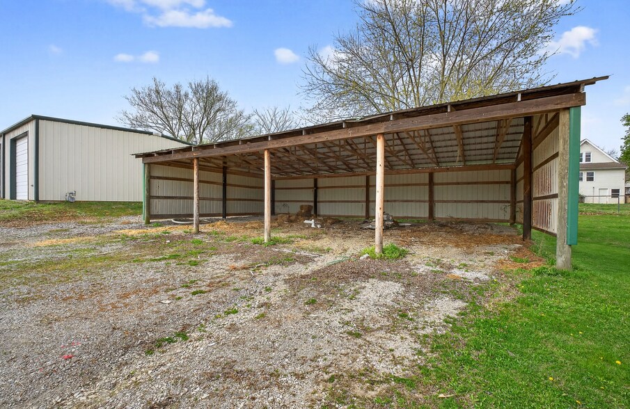 More Photos Of 350 5th S ave, Baxter Industrial For Lease