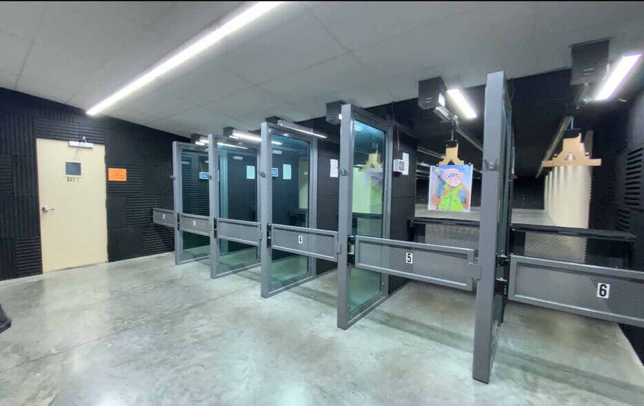 More Photos Of 1616 State Route 28, Loveland General Retail For Sale