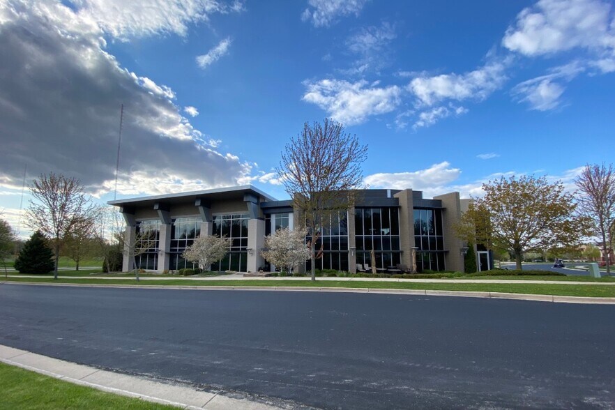 Primary Photo Of 2655 Research Park Dr, Fitchburg Office For Sale